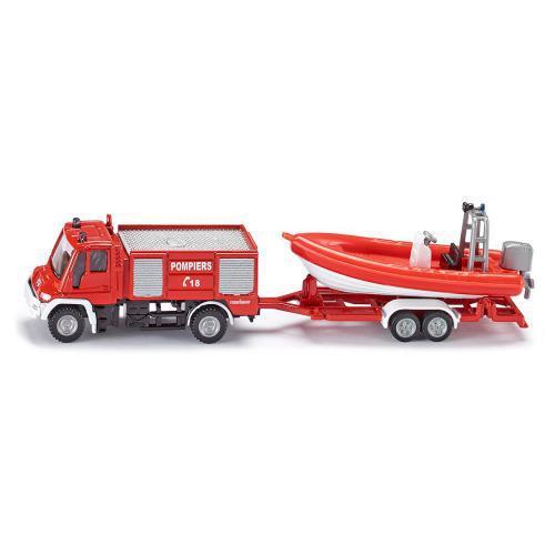 Camião de Bombeiros com barco