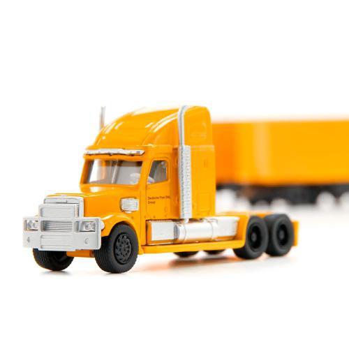 Camião com 3 Rodados e Atrelado DHL - Image 5