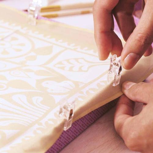 Atelier 11 - Pintura em Seda - Pétalas - Image 9