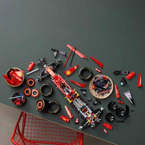 Technic - Carro Ferrari SF-24 F1 - Image 6