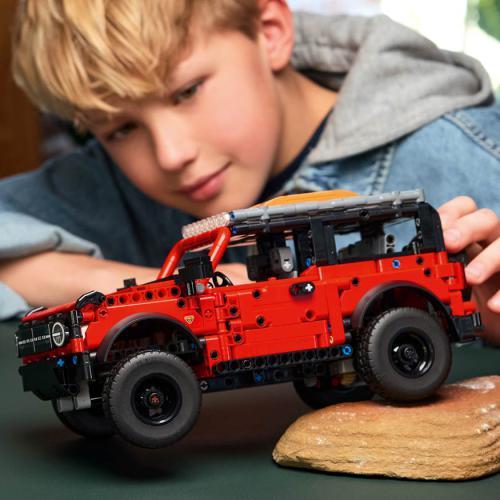 Technic - SUV Ford Bronco - Image 7
