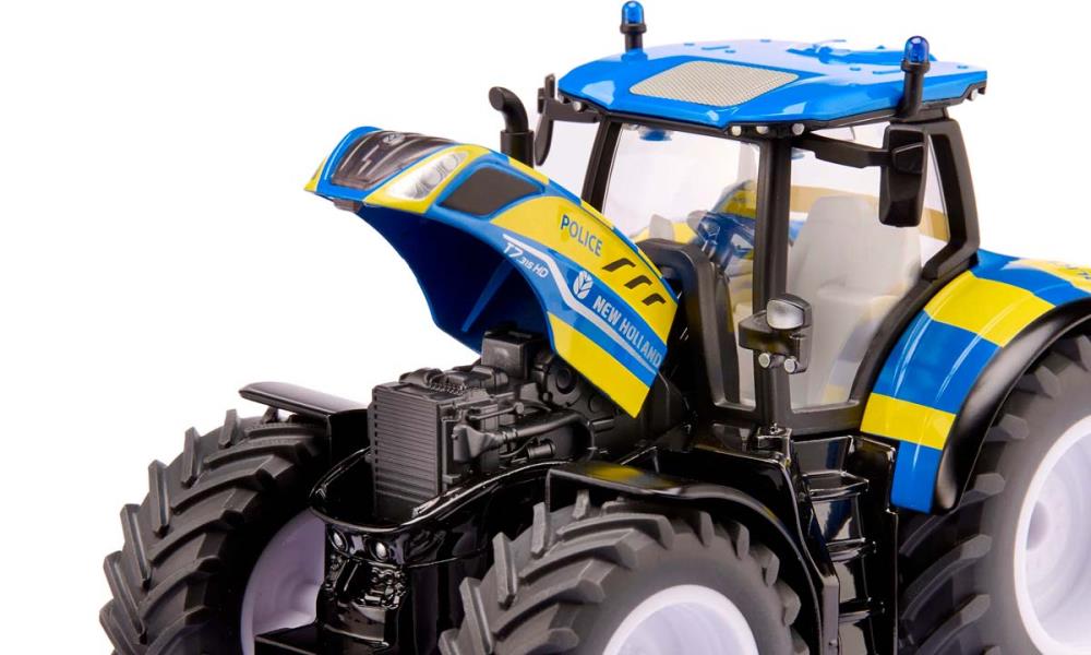 New Holland Policia Tractor - Image 4