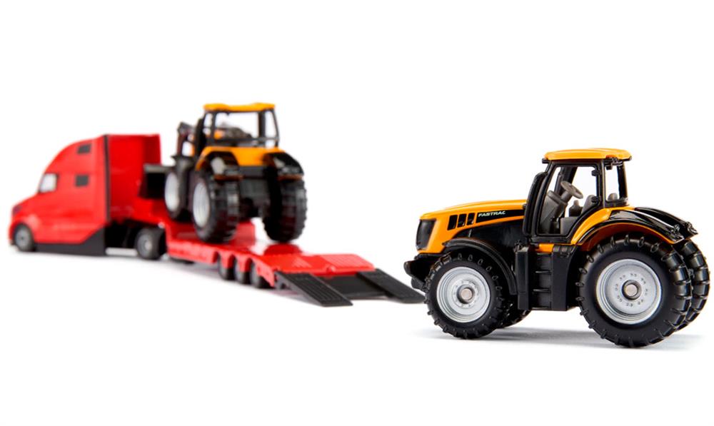 Camião Volvo c/ Trator JCB - Image 2
